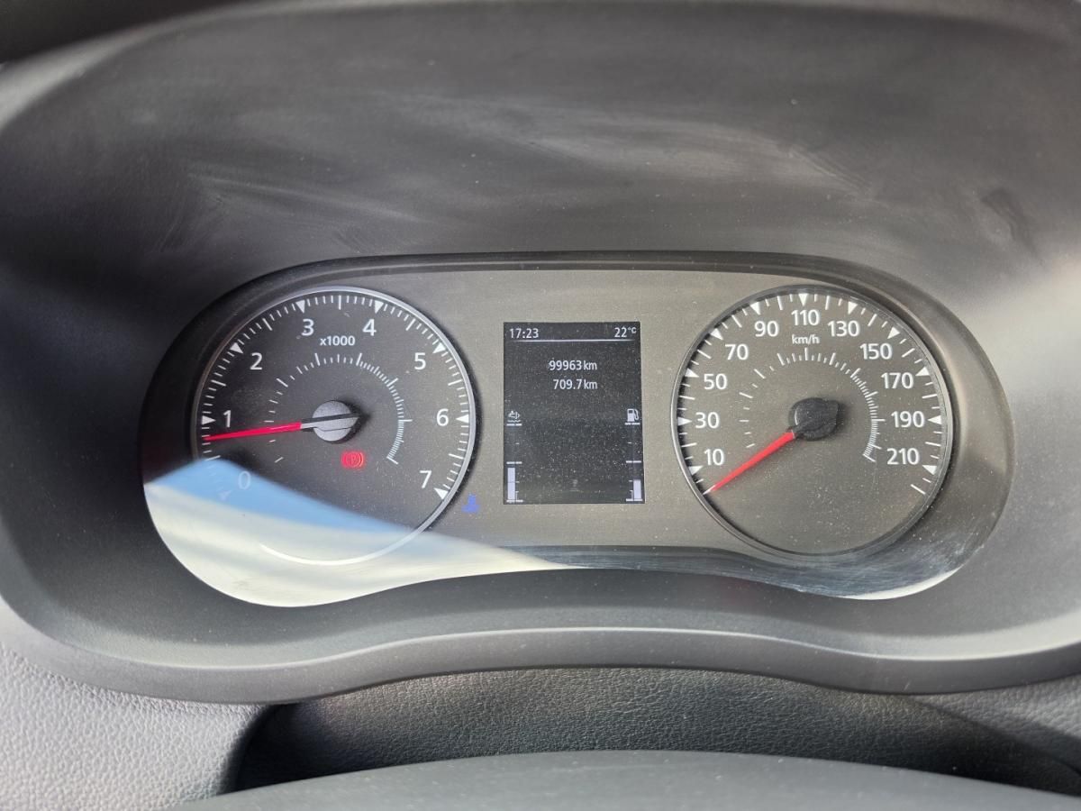 renault-master-2021-diesel-2300cc