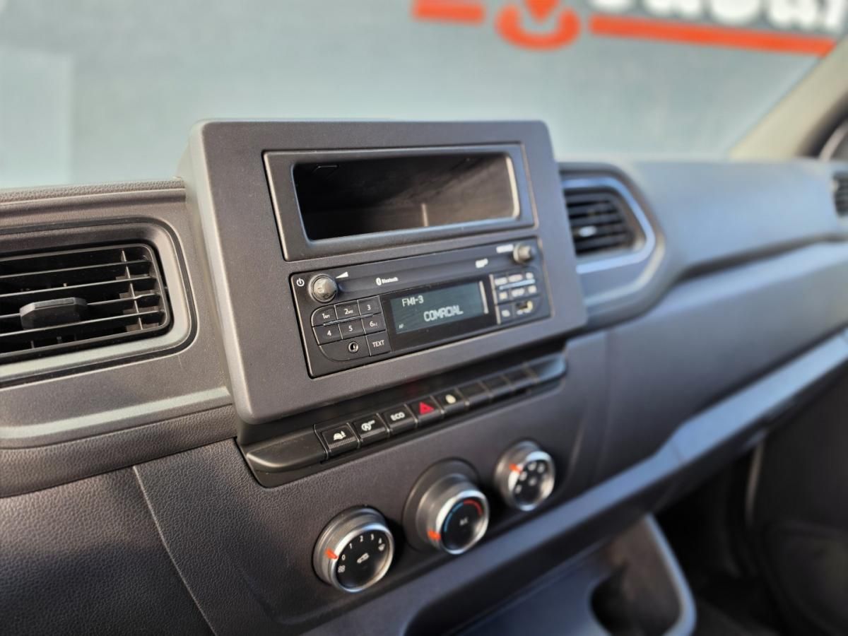 renault-master-2021-diesel-2300cc