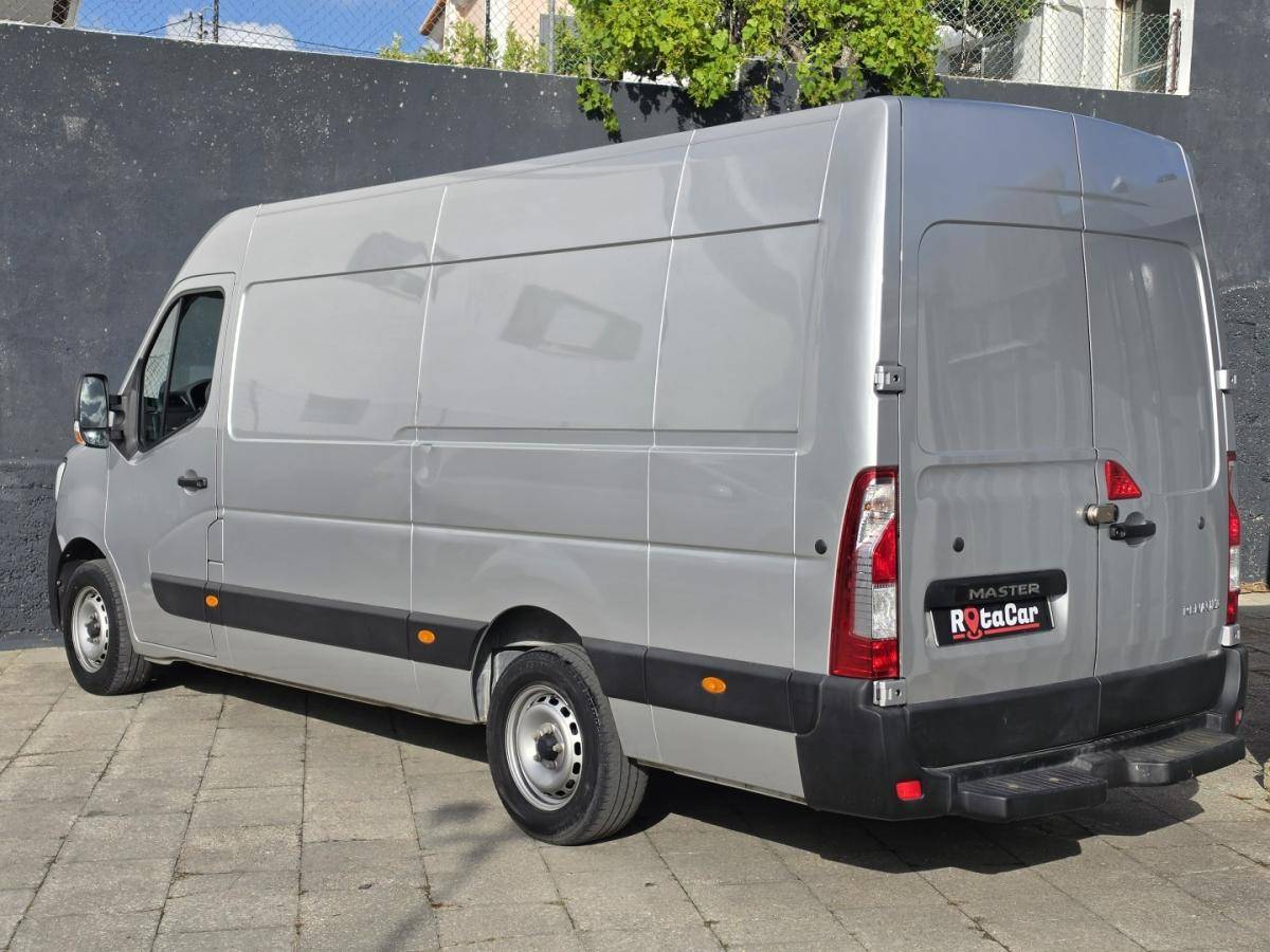 renault-master-2021-diesel-2300cc