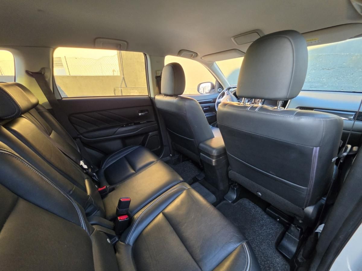 mitsubishi-outlander-2016-hibrido-1998cc