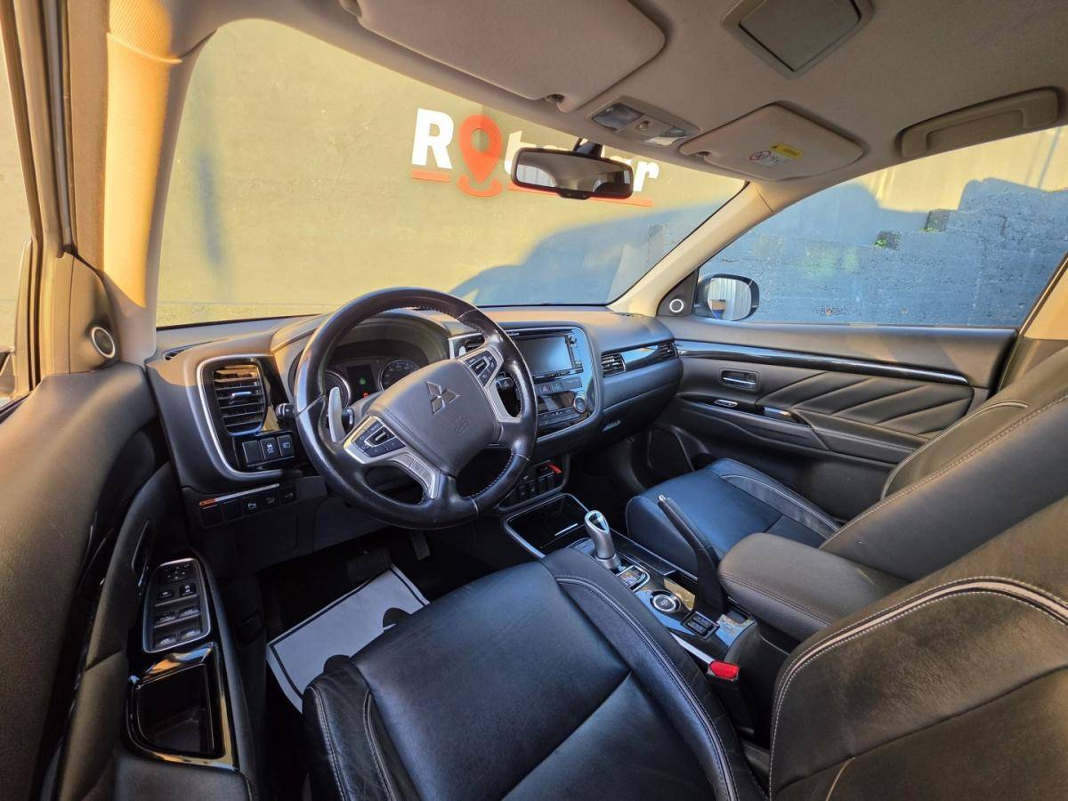 mitsubishi-outlander-2016-hibrido-1998cc