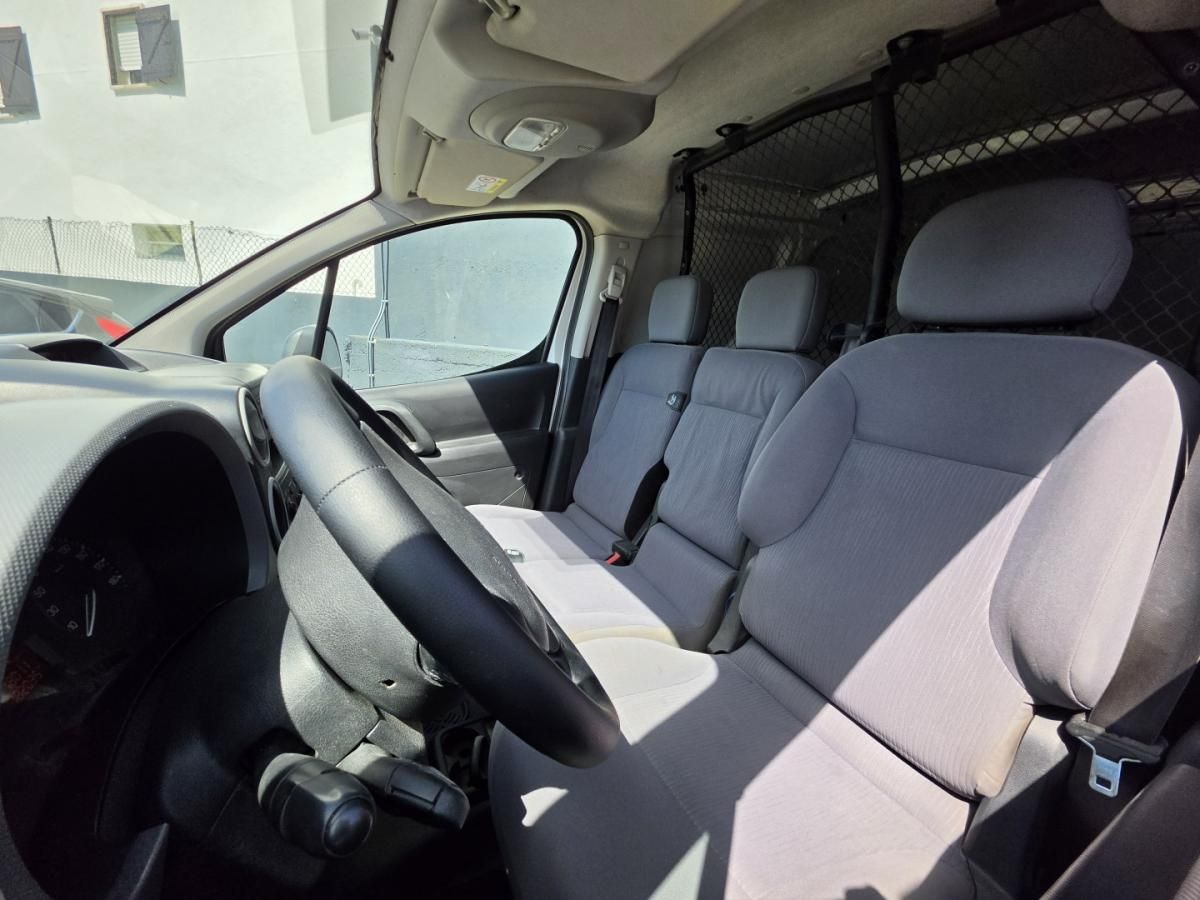 peugeot-partner-2015-diesel-1560cc