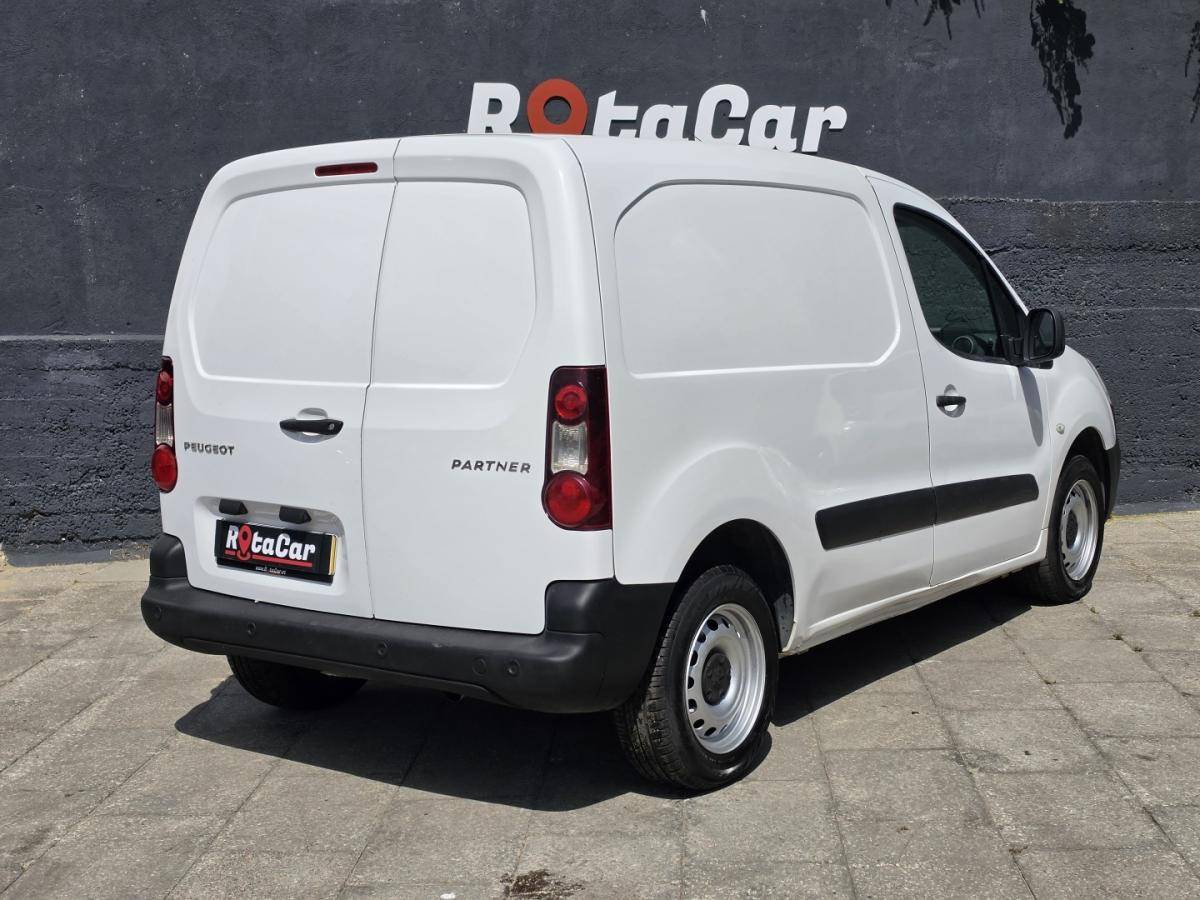 peugeot-partner-2015-diesel-1560cc