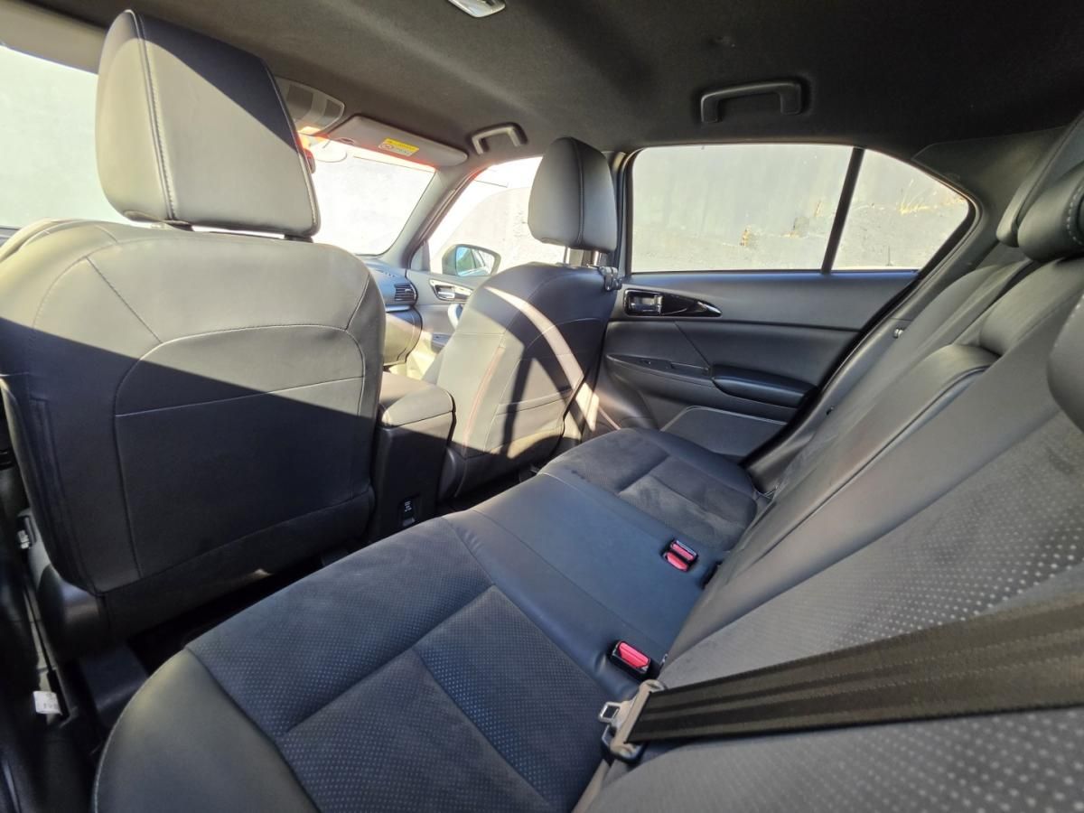 mitsubishi-eclipse-cross-2022-hibrido-2360cc