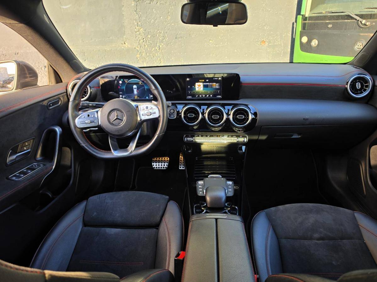 mercedes-benz-cla-2023-diesel-1950cc