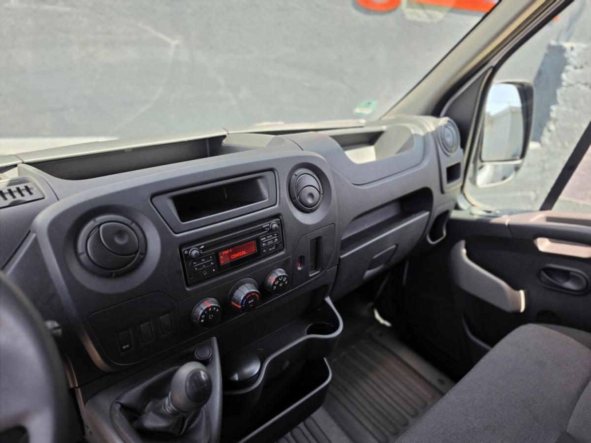 renault-master-2018-diesel-2299cc