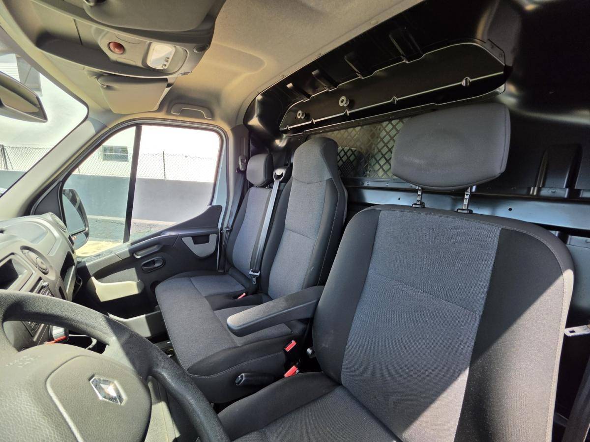 renault-master-2018-diesel-2299cc
