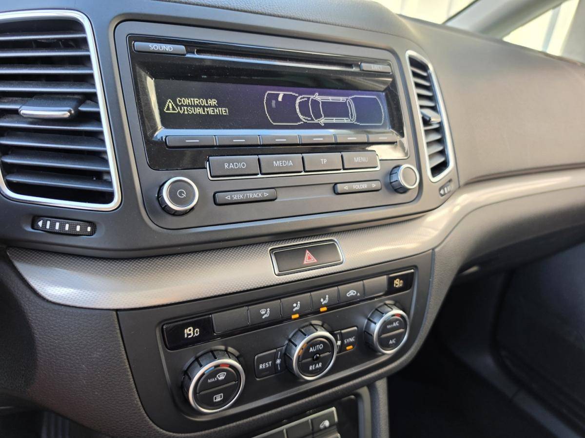 volkswagen-sharan-2014-diesel-1968cc