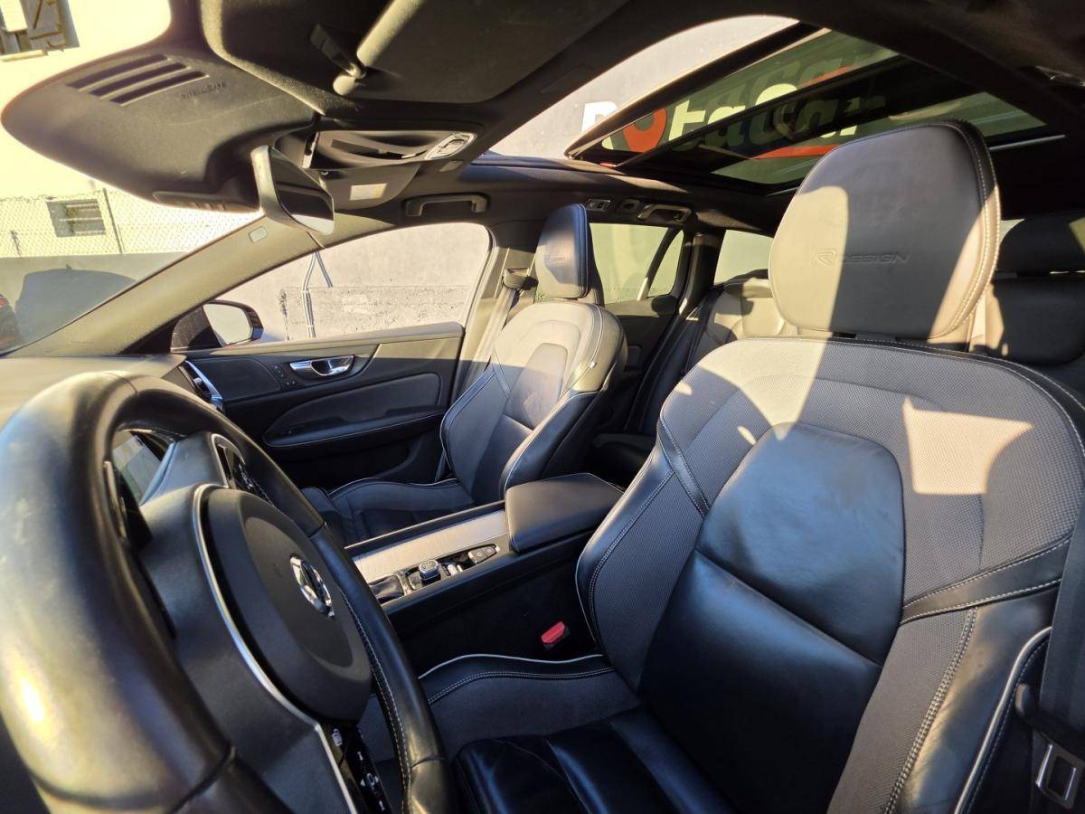 volvo-v60-2019-diesel-1969cc