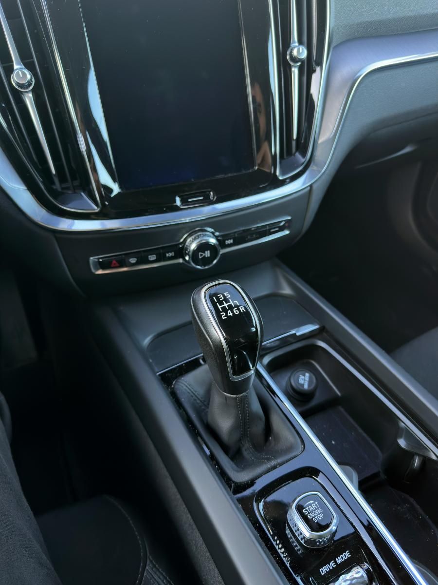 volvo-v60-2020-diesel-1969cc