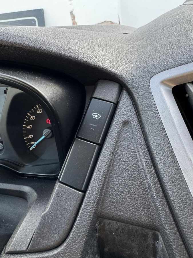 ford-transit-2018-diesel-1995cc