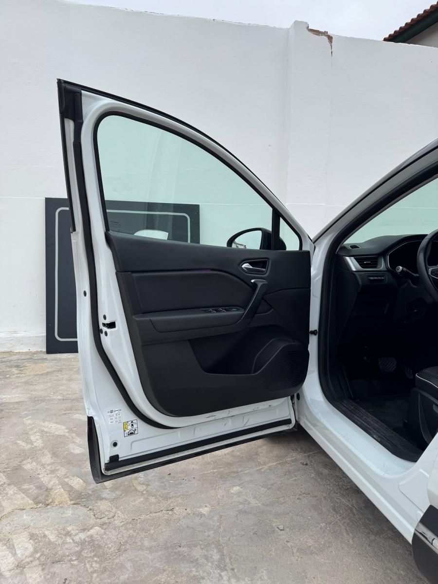 renault-captur-2020-hibrido-a-gasolina-1598cc