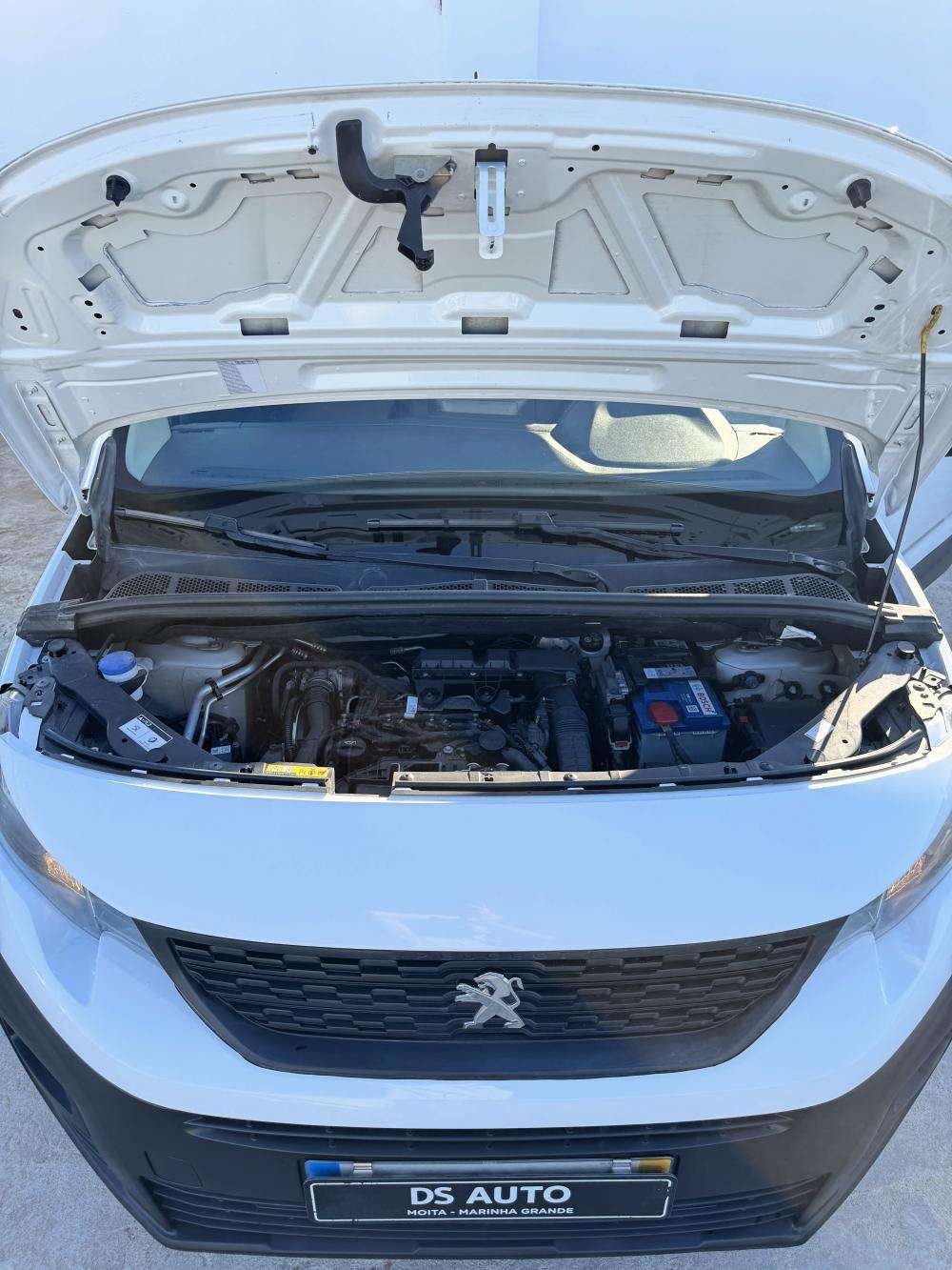 peugeot-partner-2020-diesel-1499cc