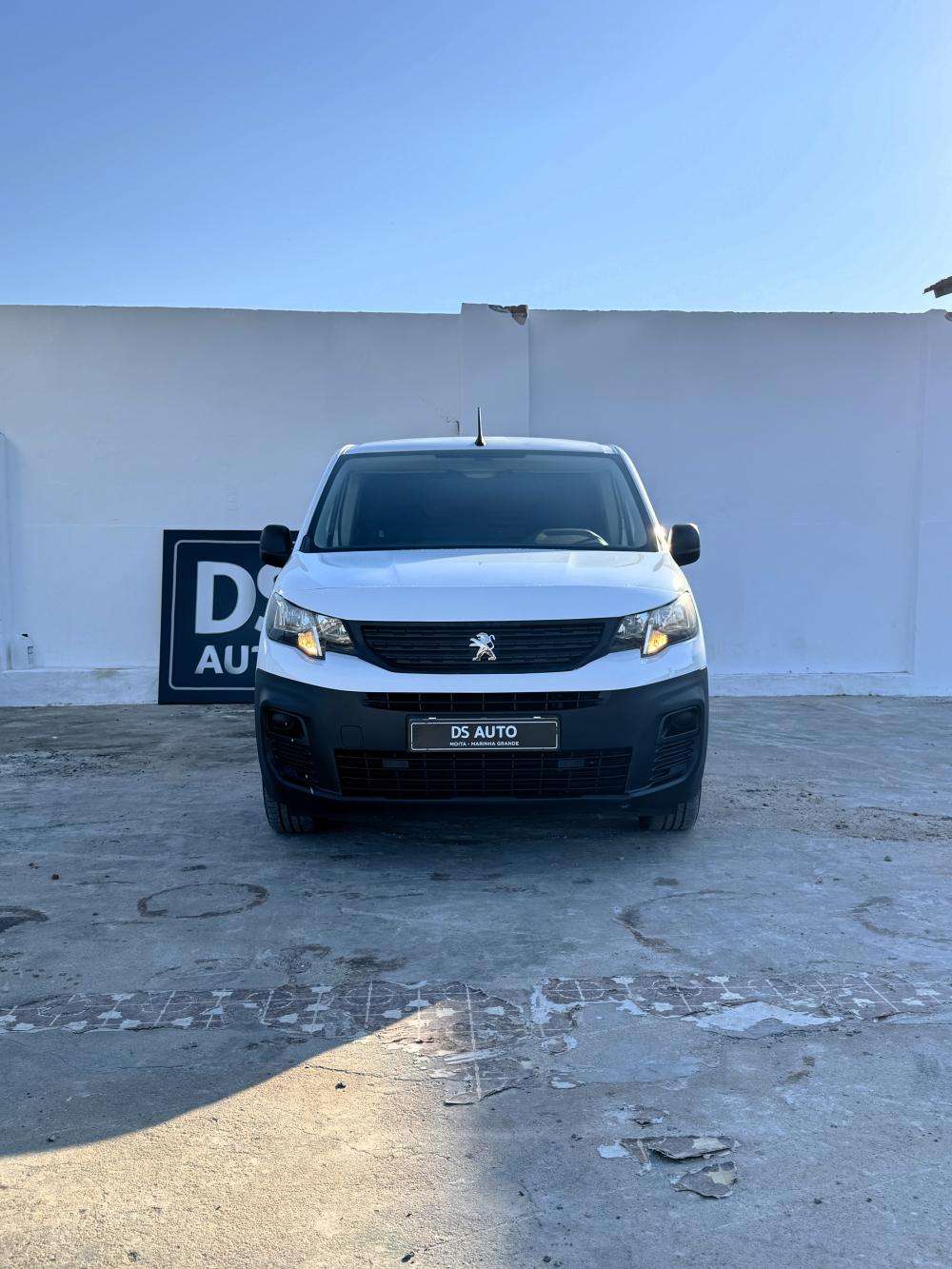 peugeot-partner-2020-diesel-1499cc