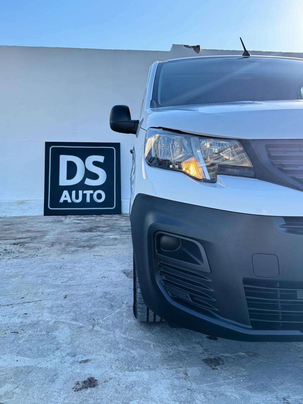 peugeot-partner-2020-diesel-1499cc