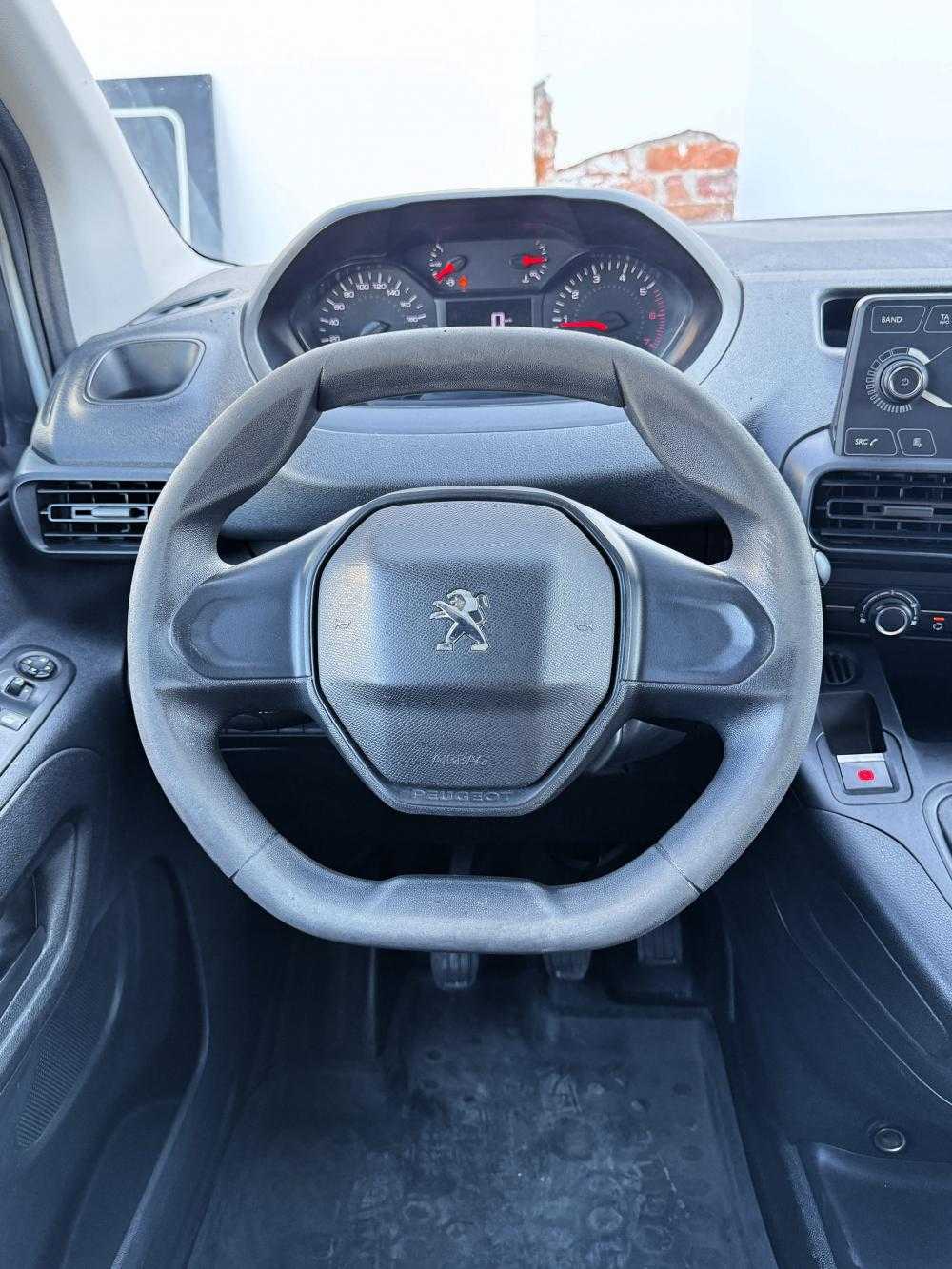 peugeot-partner-2020-diesel-1499cc