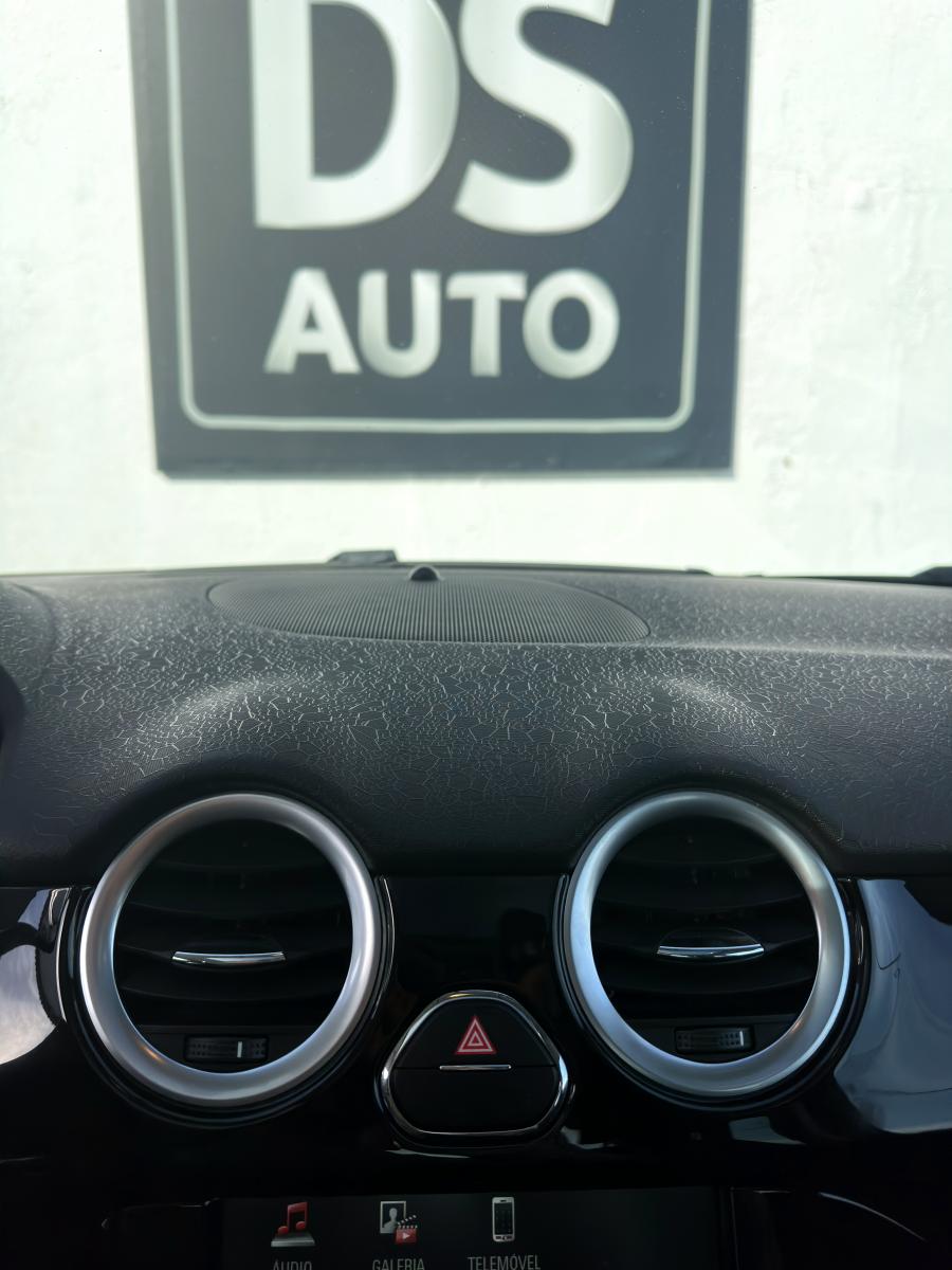 opel-adam-2016-gasolina-1229cc