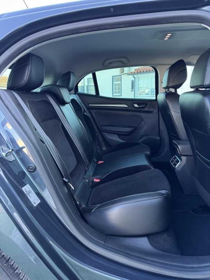 renault-megane-2017-diesel-1598cc