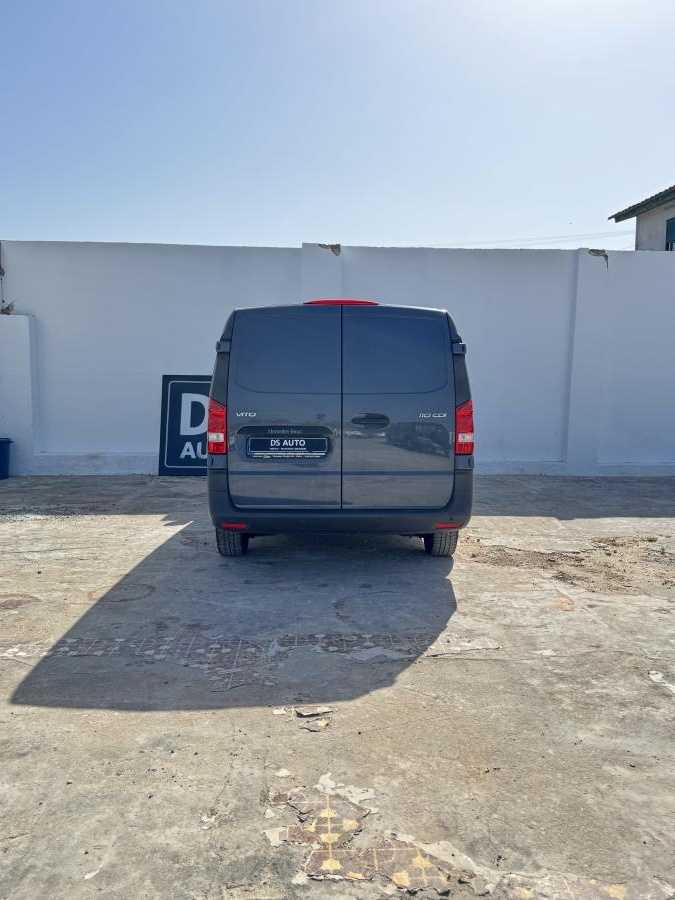 mercedes-benz-vito-2020-diesel-1950cc