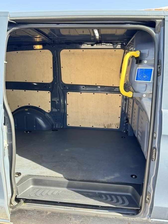 mercedes-benz-vito-2020-diesel-1950cc