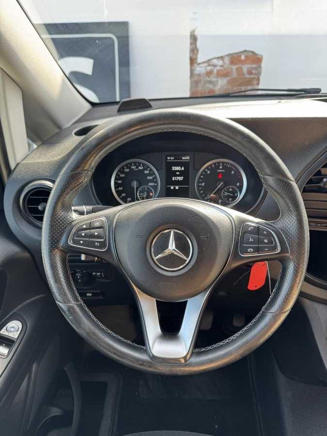 mercedes-benz-vito-2020-diesel-1950cc