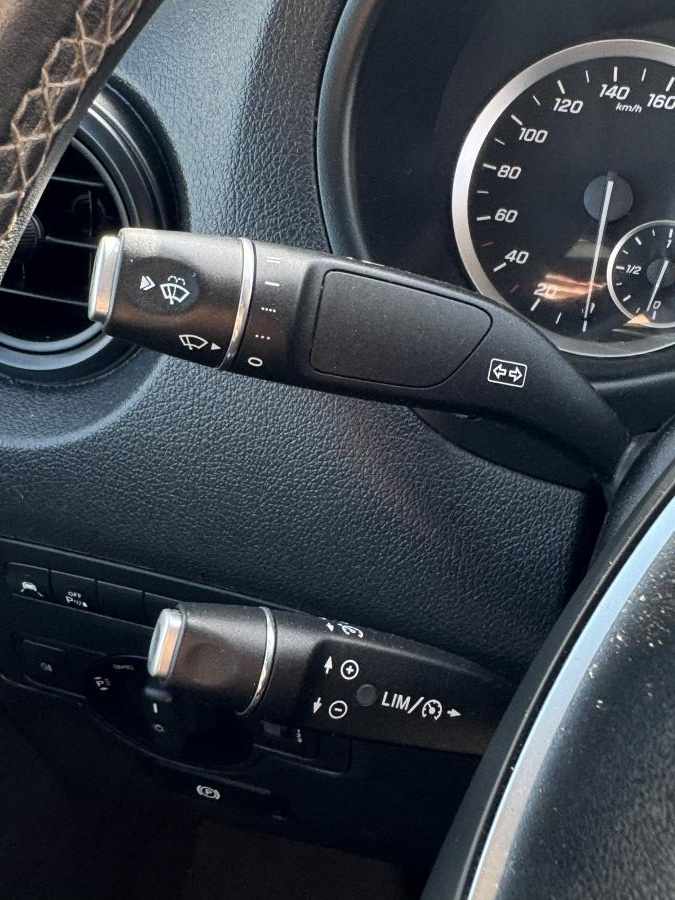 mercedes-benz-vito-2020-diesel-1950cc