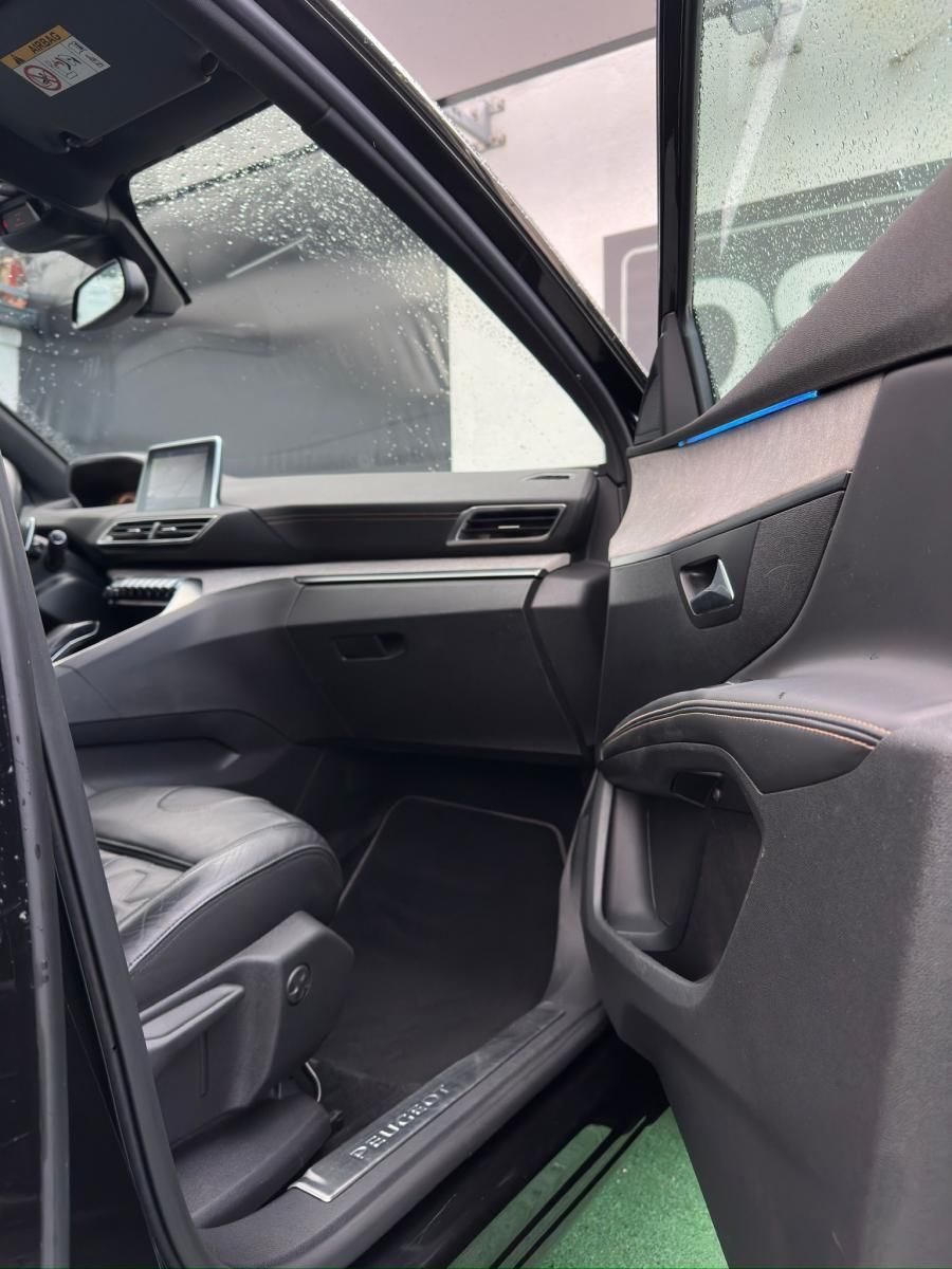 peugeot-5008-2018-diesel-1997cc