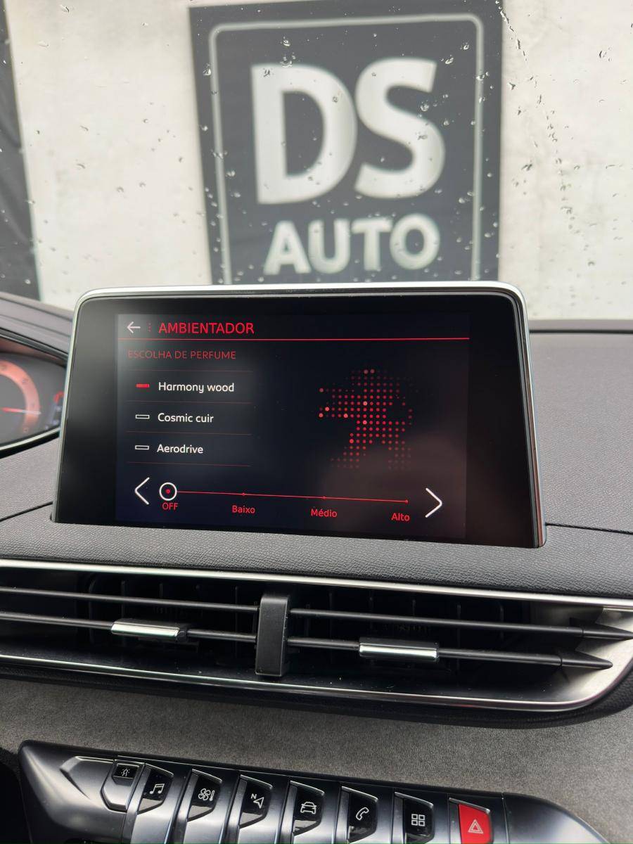 peugeot-5008-2018-diesel-1997cc