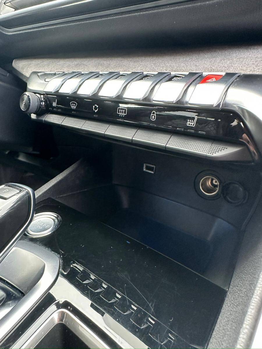 peugeot-5008-2018-diesel-1997cc
