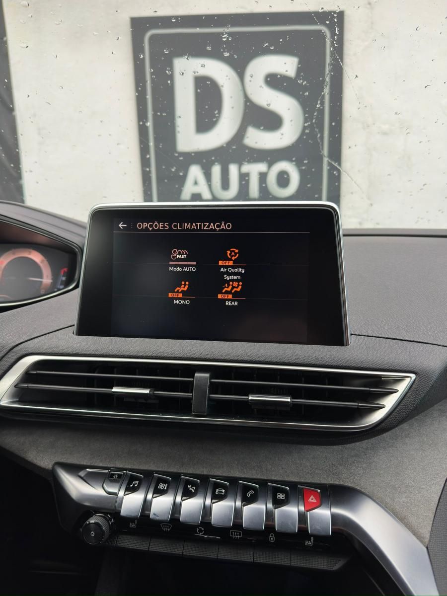 peugeot-5008-2018-diesel-1997cc