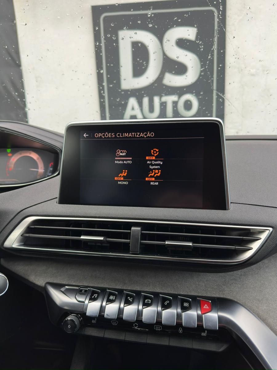 peugeot-5008-2018-diesel-1997cc