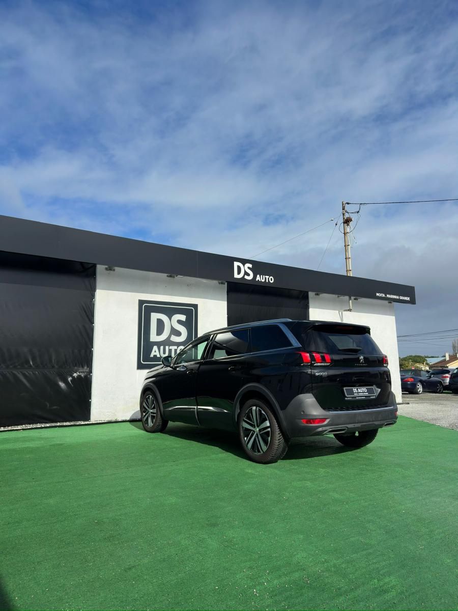 peugeot-5008-2018-diesel-1997cc
