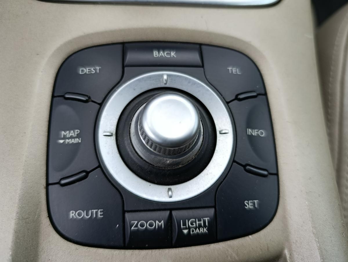 renault-laguna-2008-diesel-2000cc