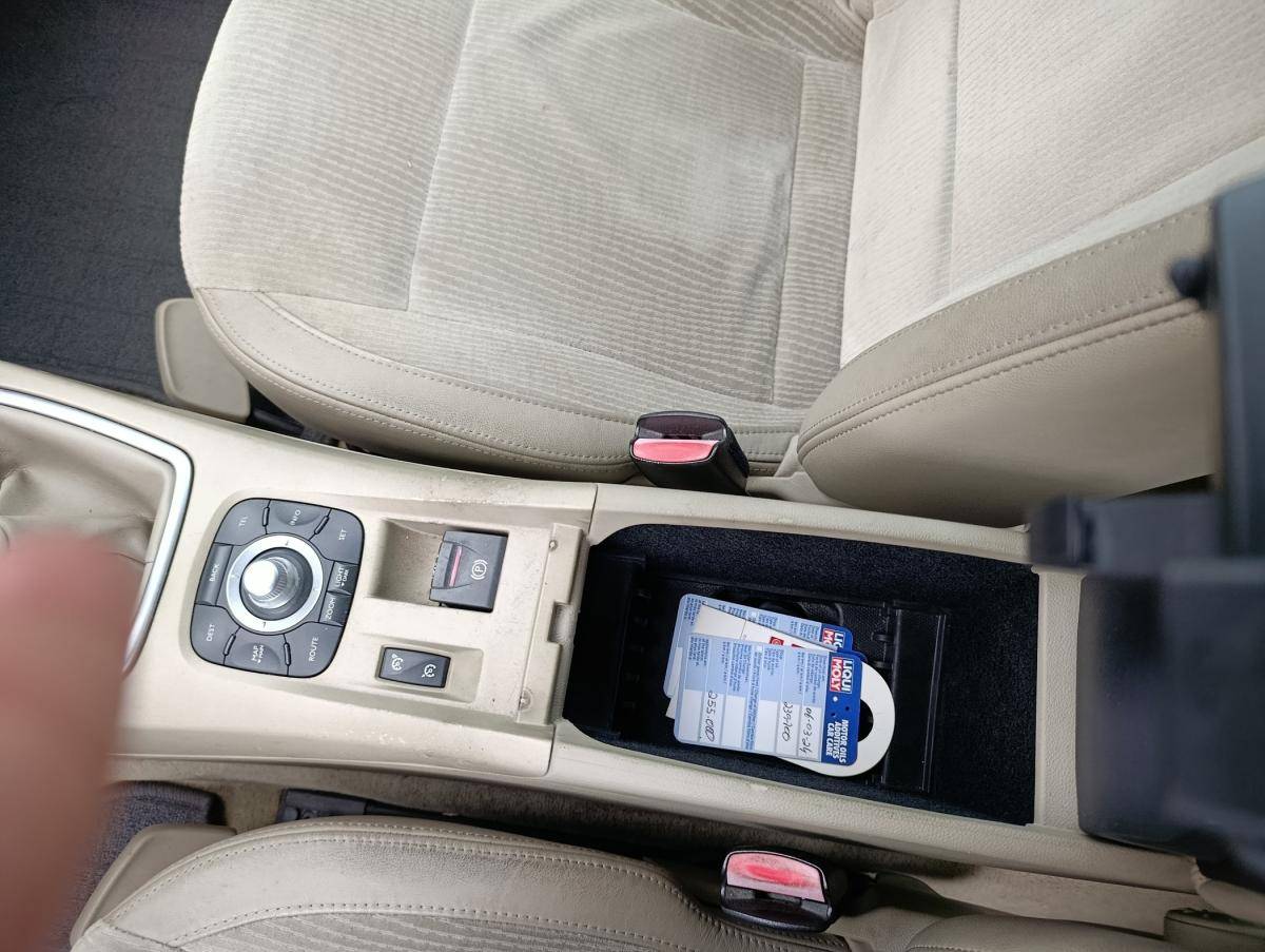 renault-laguna-2008-diesel-2000cc