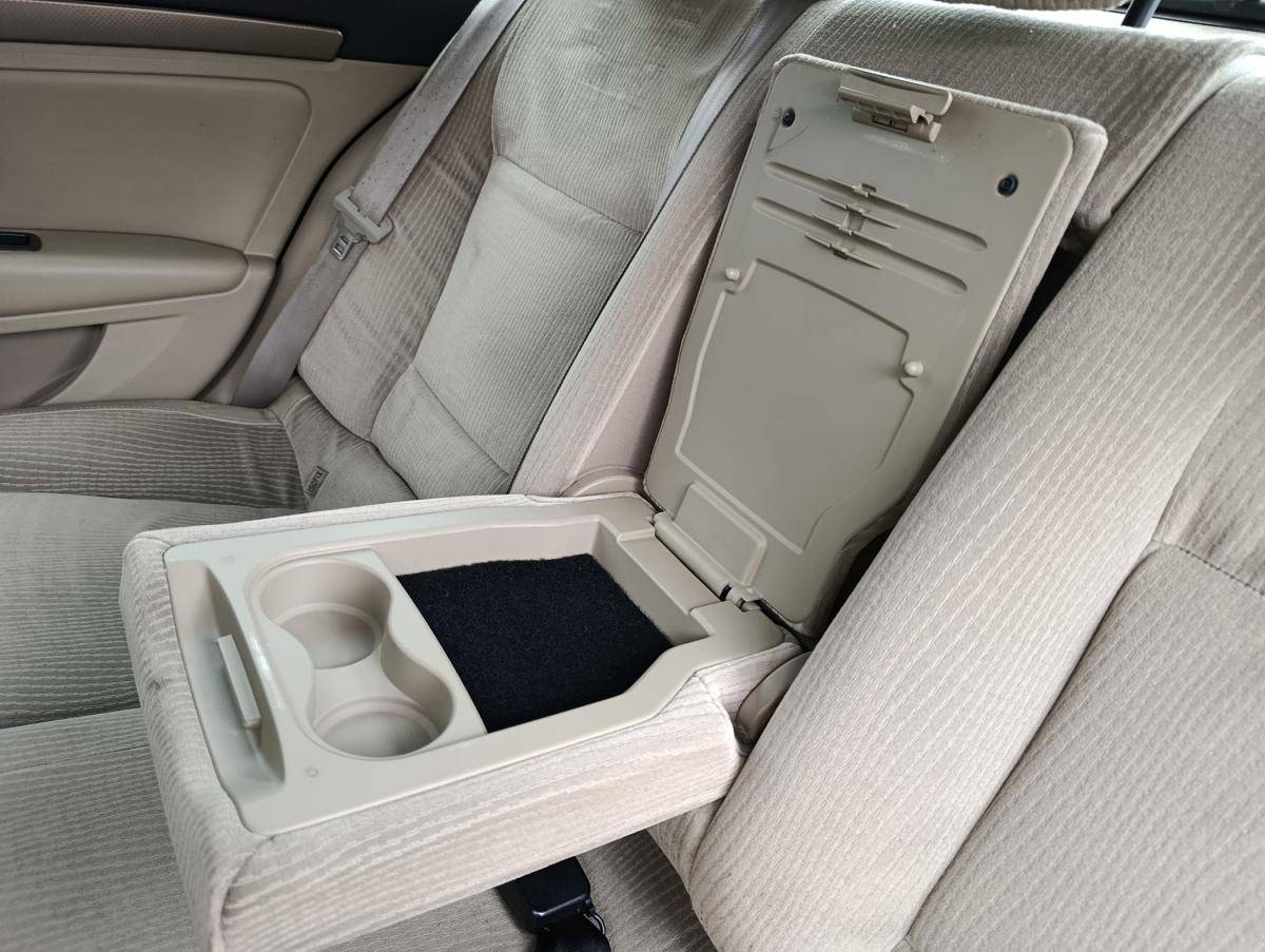 renault-laguna-2008-diesel-2000cc