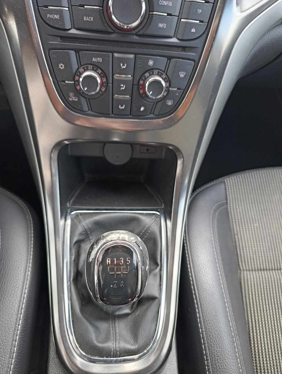 opel-astra-2010-gasolina-1398cc