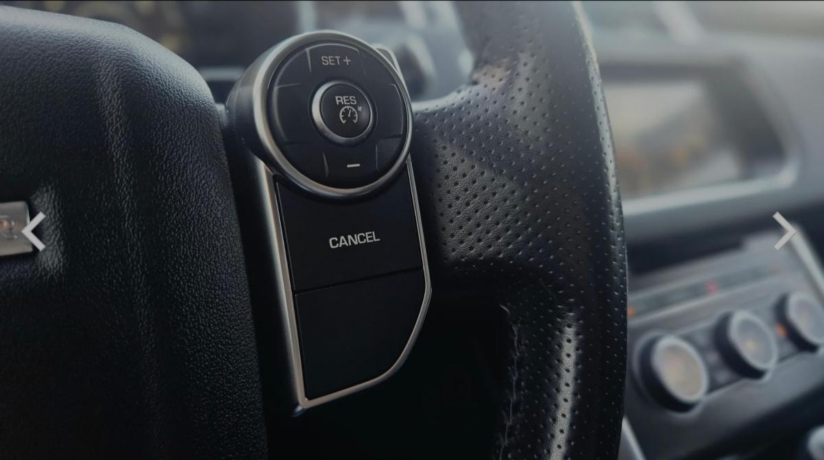 land-rover-range-rover-sport-2017-diesel-2993cc