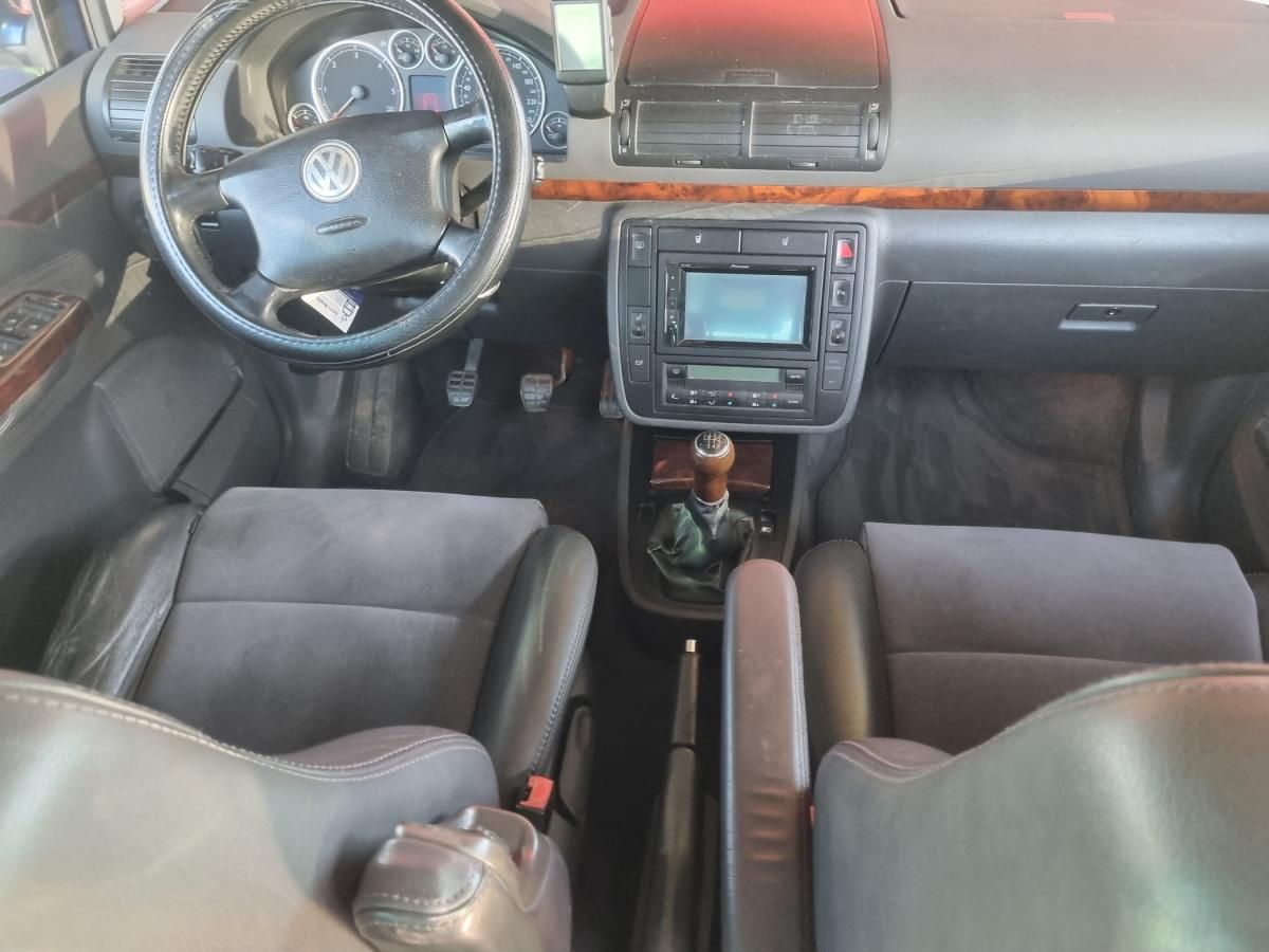 volkswagen-sharan-2010-diesel-2000cc