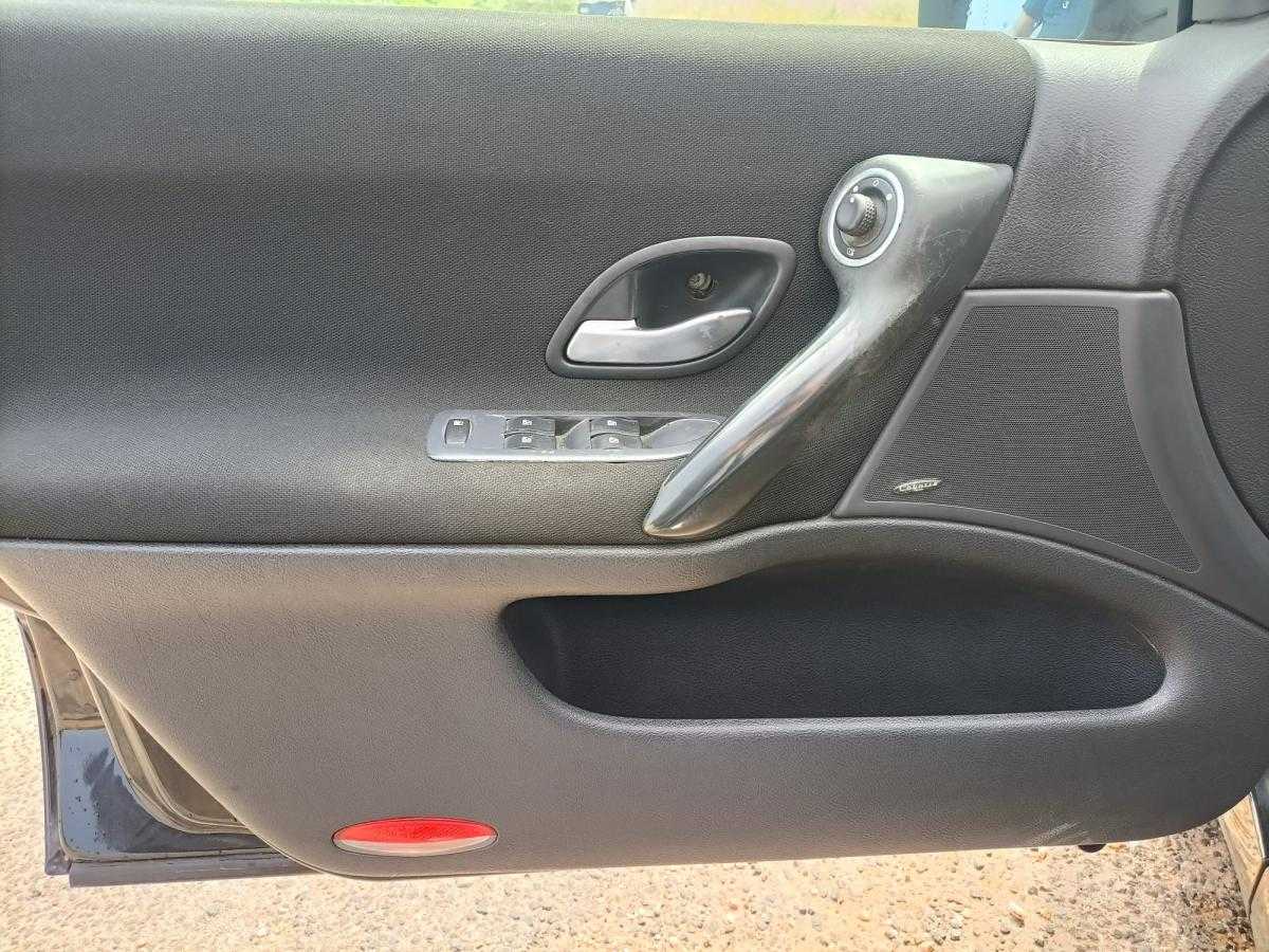 renault-laguna-2006-diesel-1995cc
