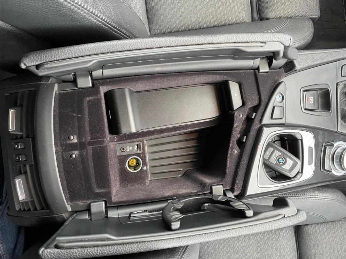 bmw-serie-5-520d-2011-diesel-1995cc