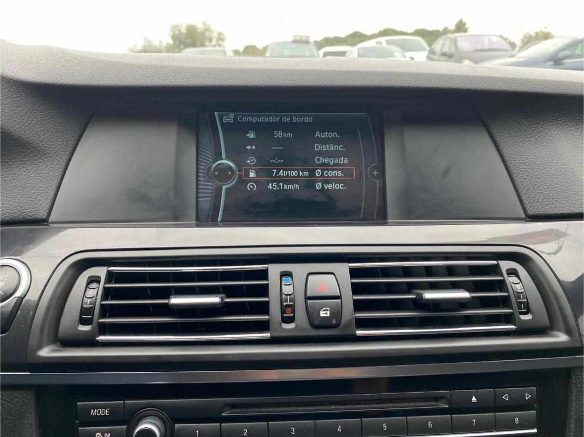 bmw-serie-5-520d-2011-diesel-1995cc
