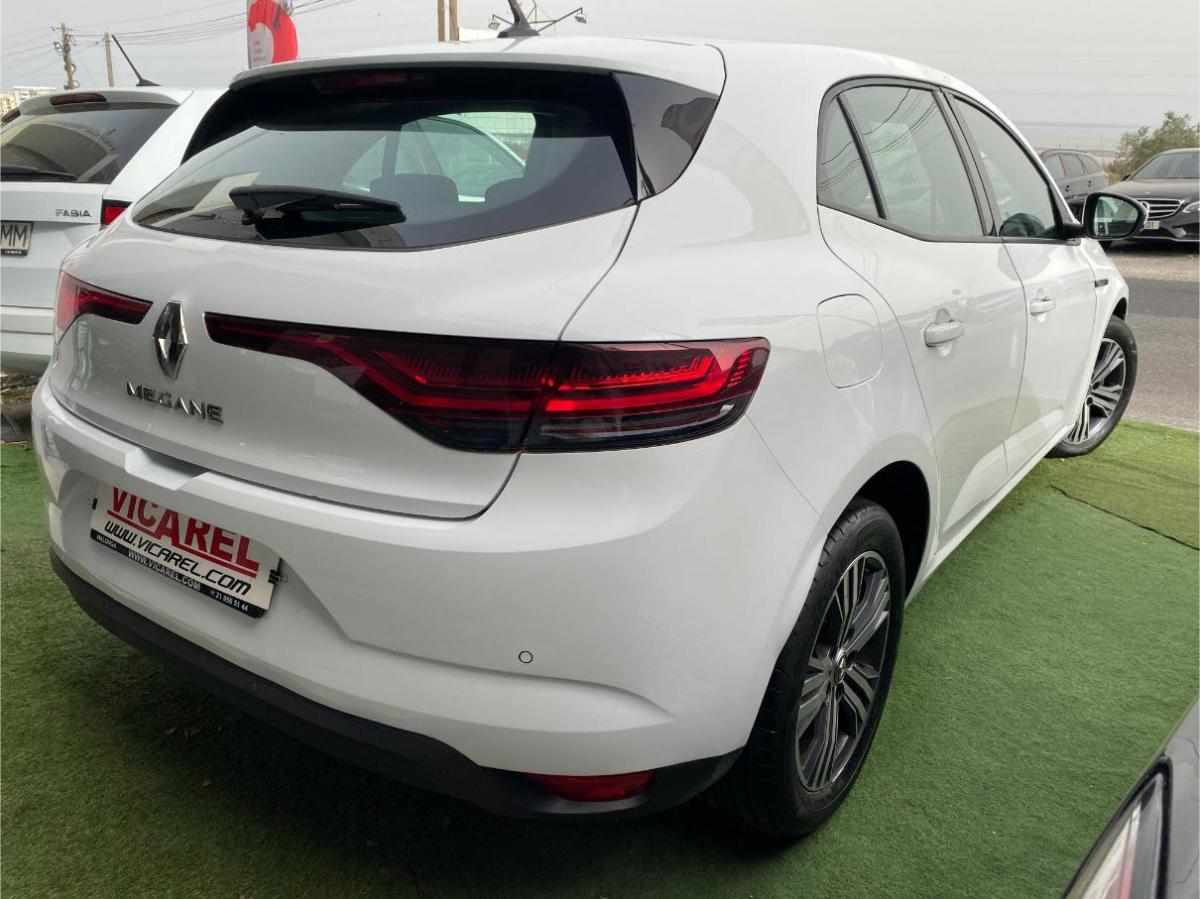 renault-megane-1-5-blue-dci-2022-diesel-1461cc