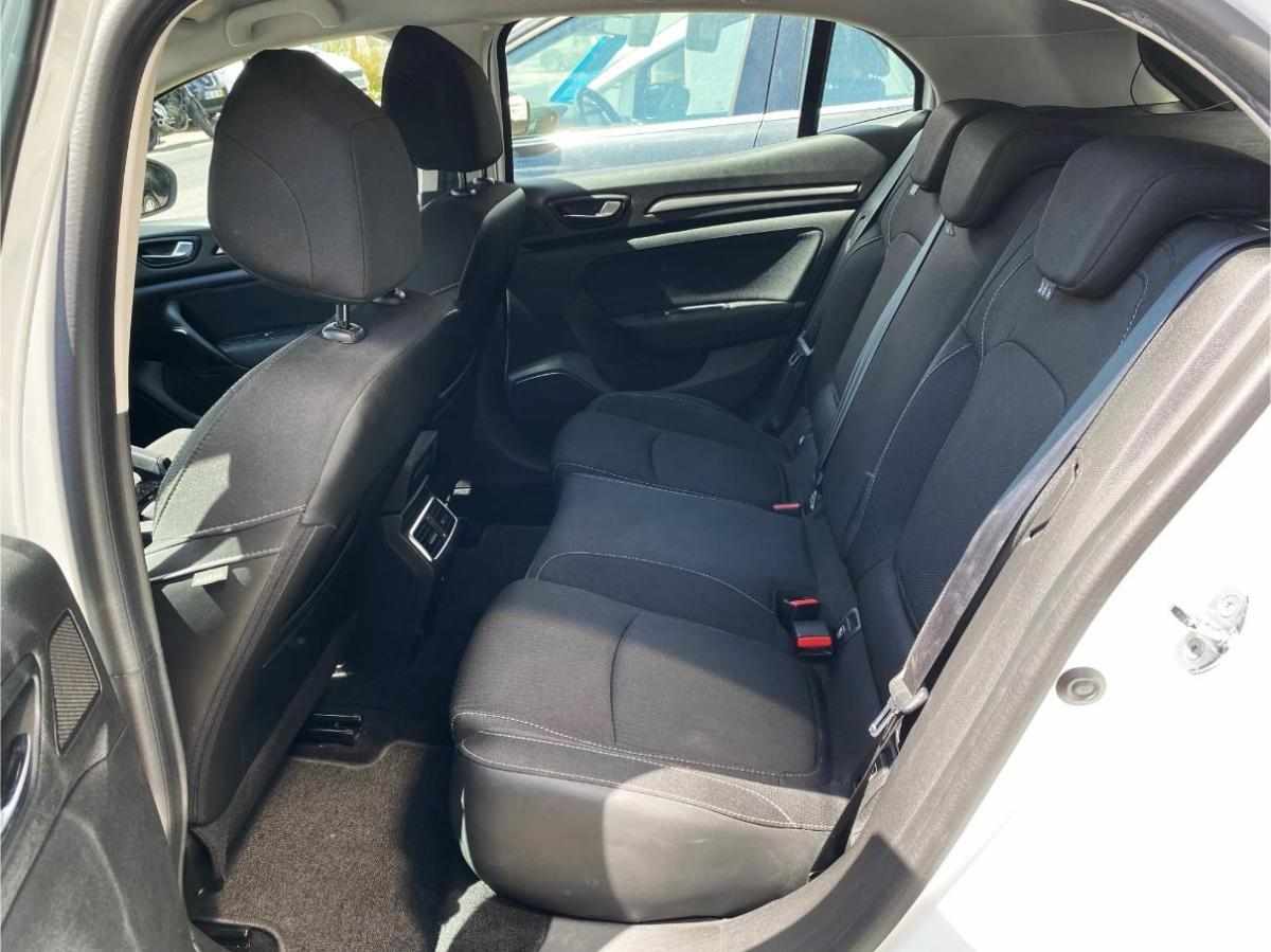 renault-megane-1-5-blue-dci-2022-diesel-1461cc