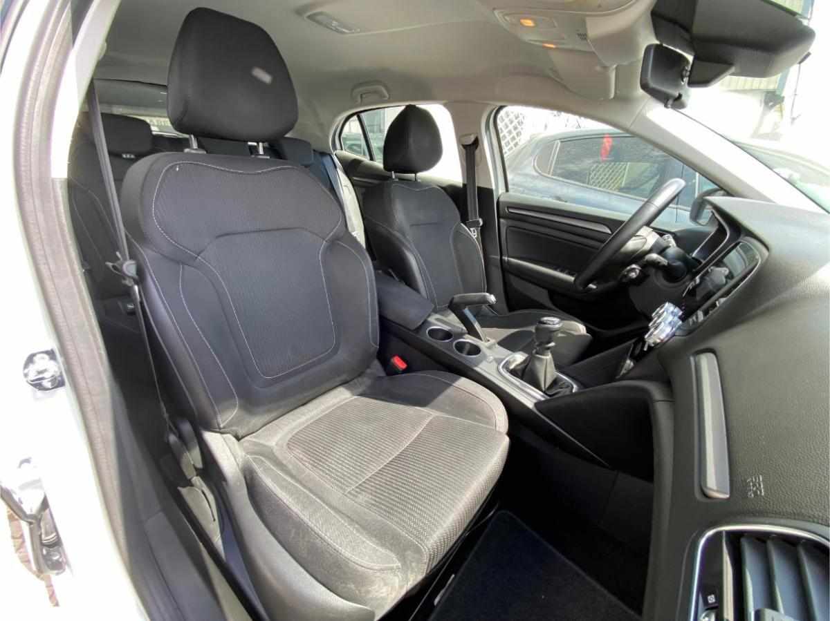 renault-megane-1-5-blue-dci-2022-diesel-1461cc