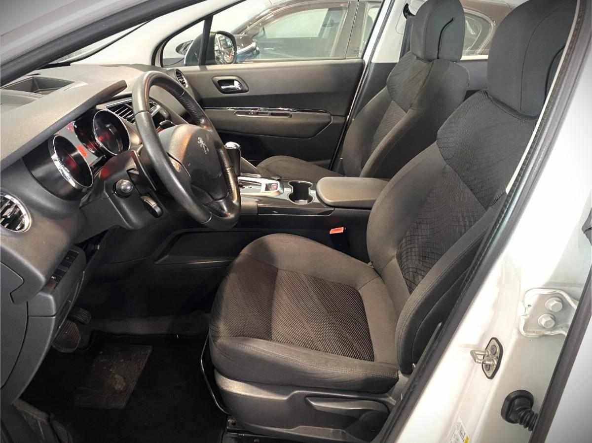 peugeot-3008-1-6-e-hdi-2015-diesel-1560cc