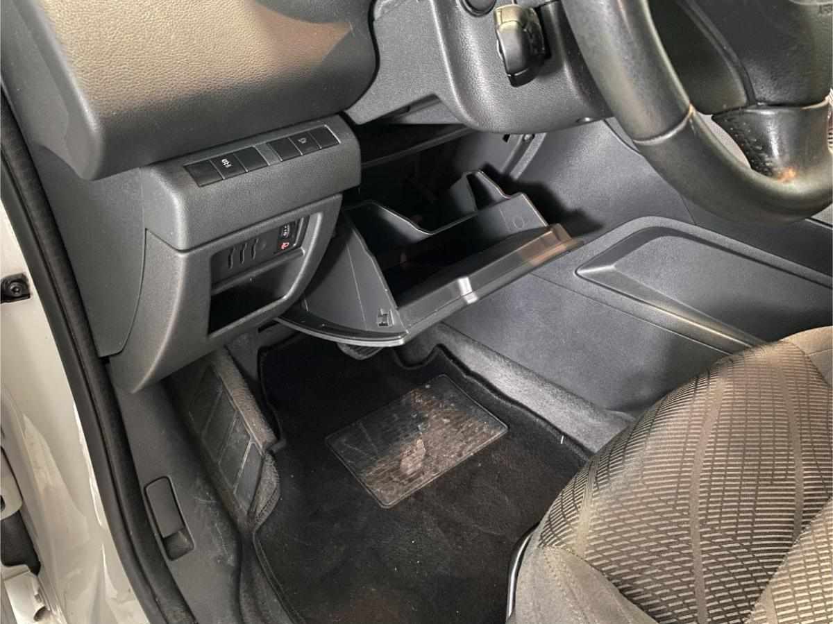 peugeot-3008-1-6-e-hdi-2015-diesel-1560cc