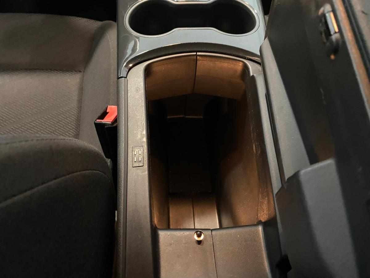 peugeot-3008-1-6-e-hdi-2015-diesel-1560cc