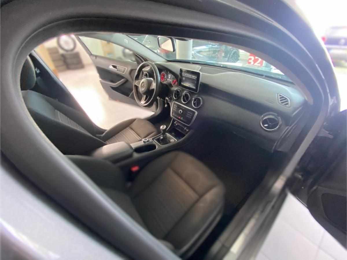 mercedes-benz-classe-a-a-180-d-blueefficiency-2016-diesel-1461cc
