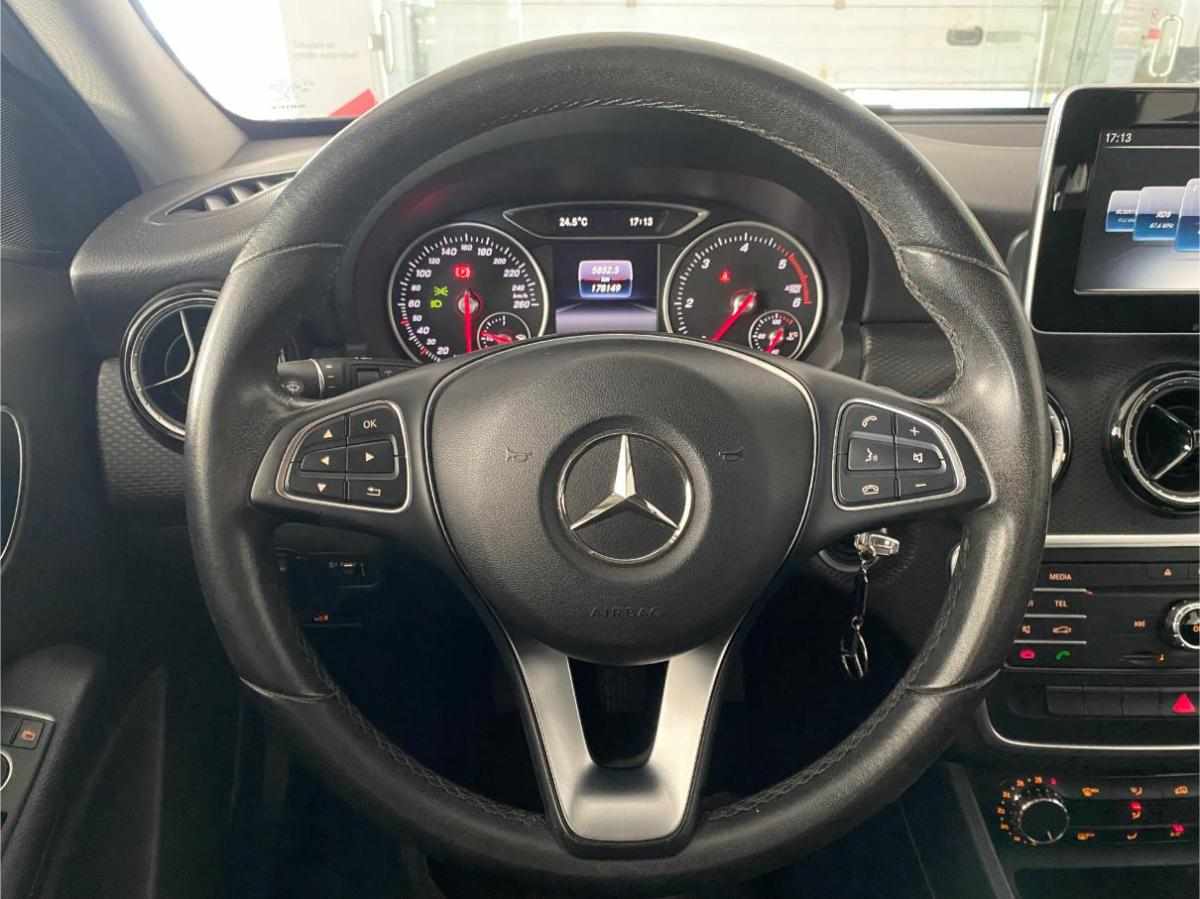 mercedes-benz-classe-a-a-180-d-blueefficiency-2016-diesel-1461cc
