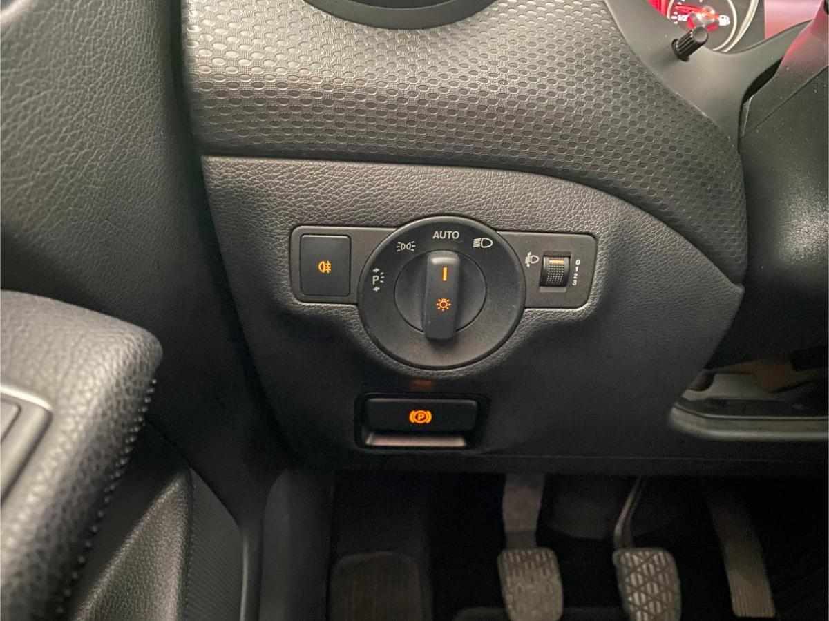 mercedes-benz-classe-a-a-180-d-blueefficiency-2016-diesel-1461cc